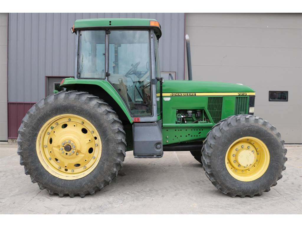 5daf15fc2d9f785e9018a459.jpg