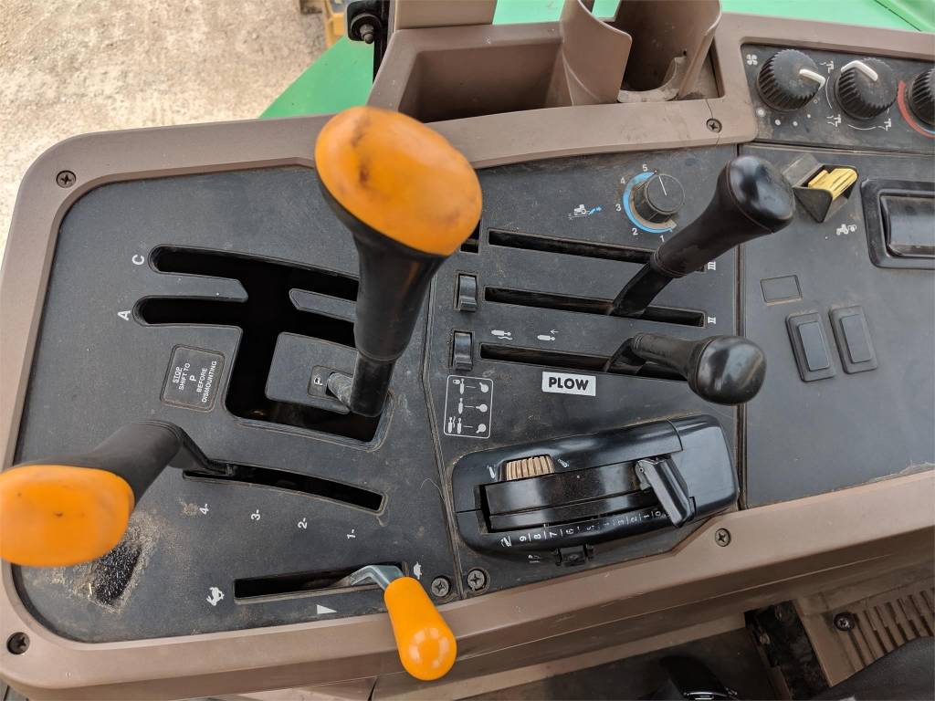 5daf16032d9f785e9018a472.jpg